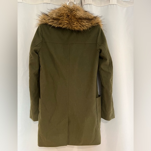 Capulet fur trimmed army green coat. Size small - Picture 2 of 4